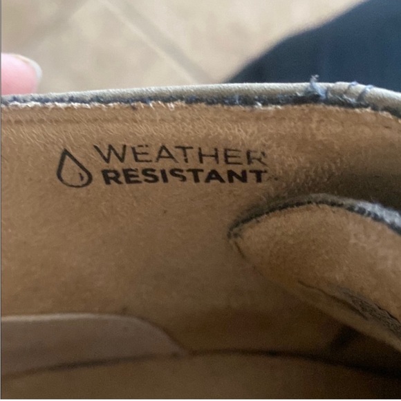 Vionic Zip-Up Comfort Sneakers Size 7 | Walking Shoes - Picture 7 of 7